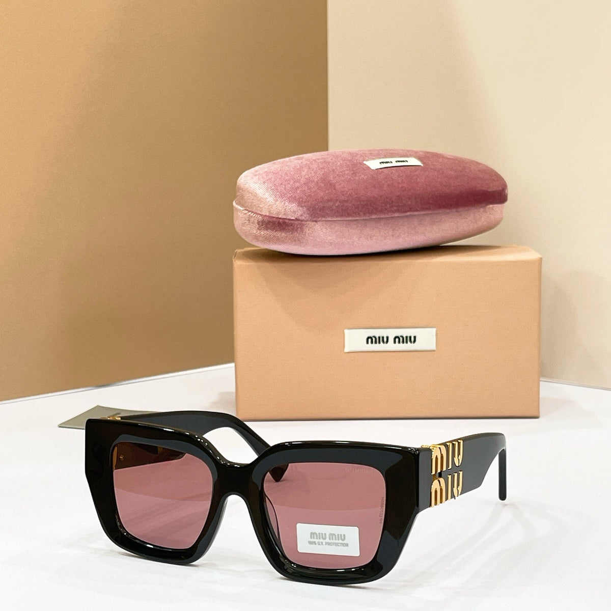 Miu Miu SMU B05 Sunglasses