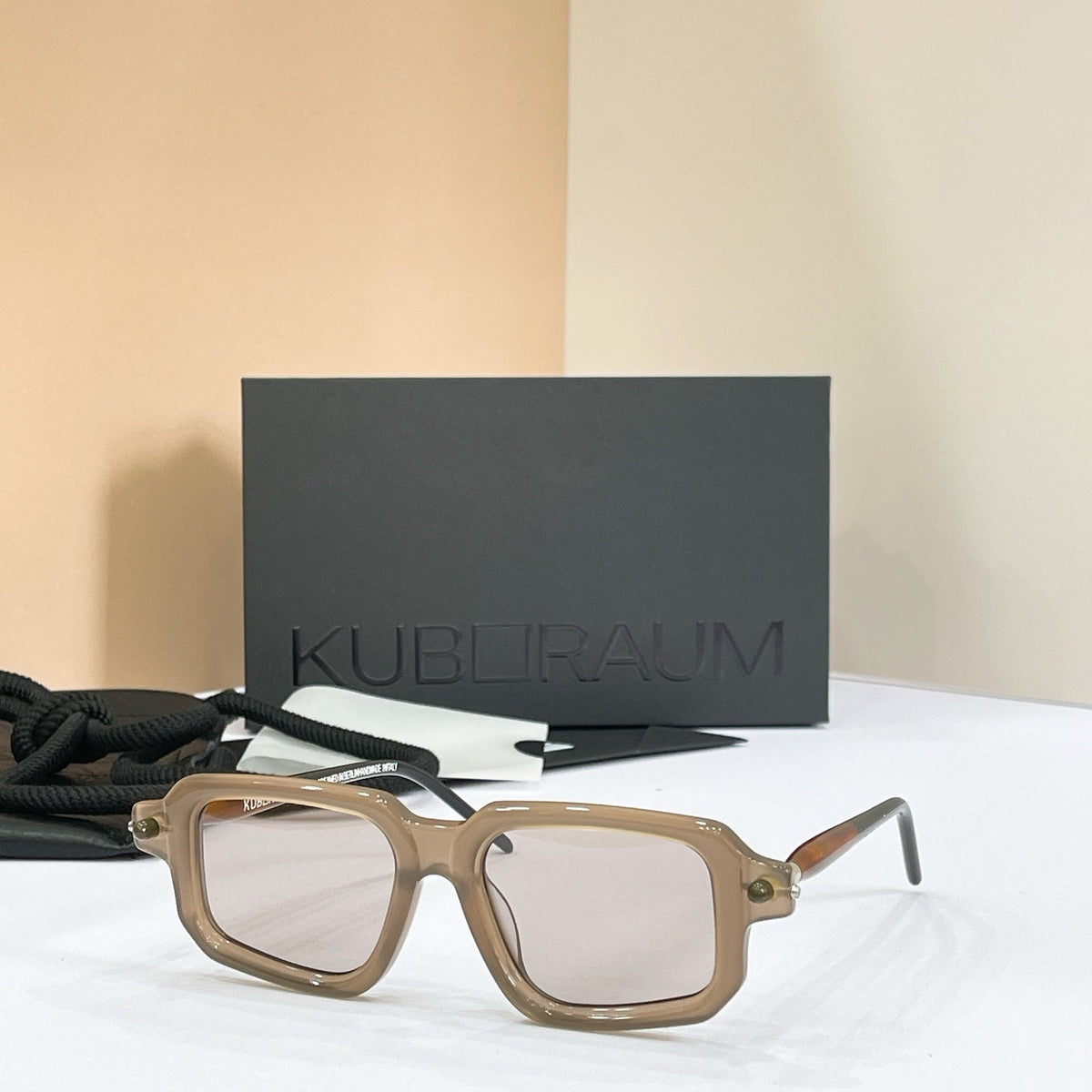 Kuboraum Maske P23 Sunglasses