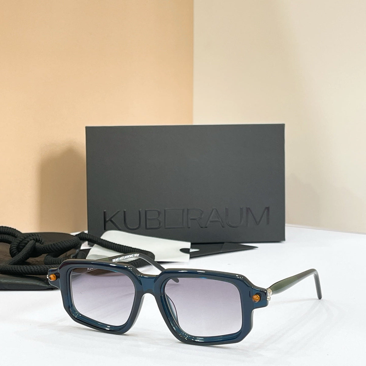 Kuboraum Maske P23 Sunglasses