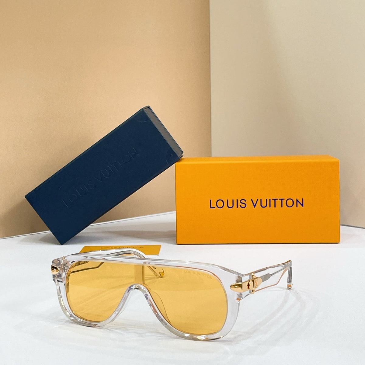 Louis Vuitton Z6087U Sunglasses