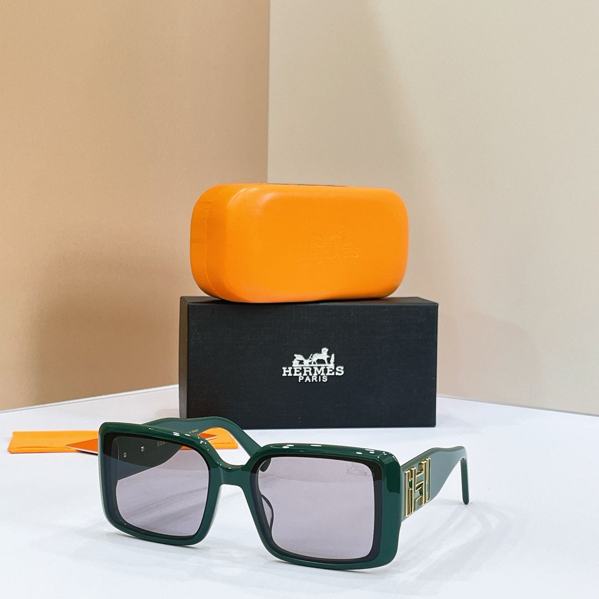Hermes 9713 Sunglasses