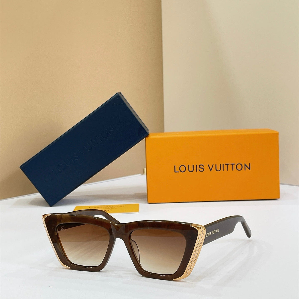 Louis Vuitton Z1655E Sunglasses