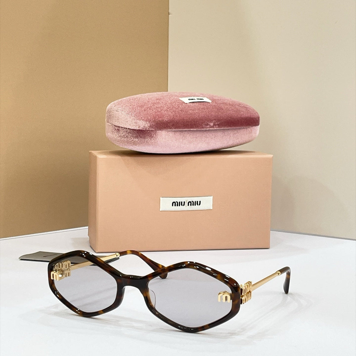 Miu Miu MU 156AV Sunglasses