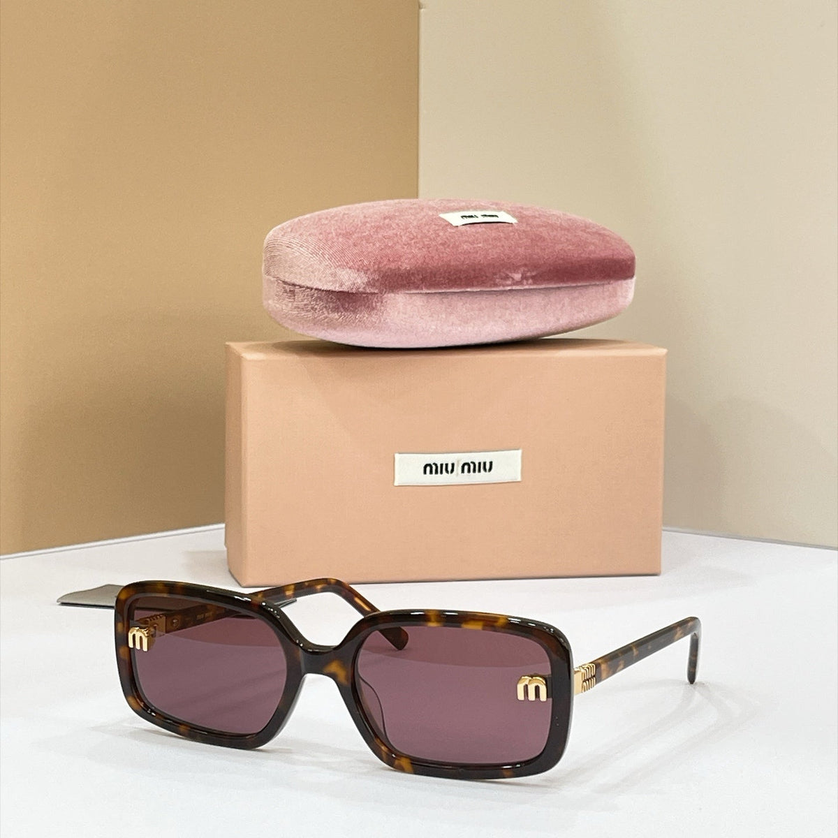 Miu Miu MU 155AV Sunglasses