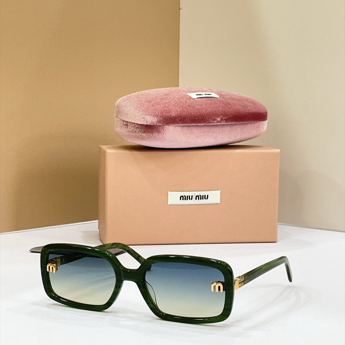 Miu Miu MU 155AV Sunglasses