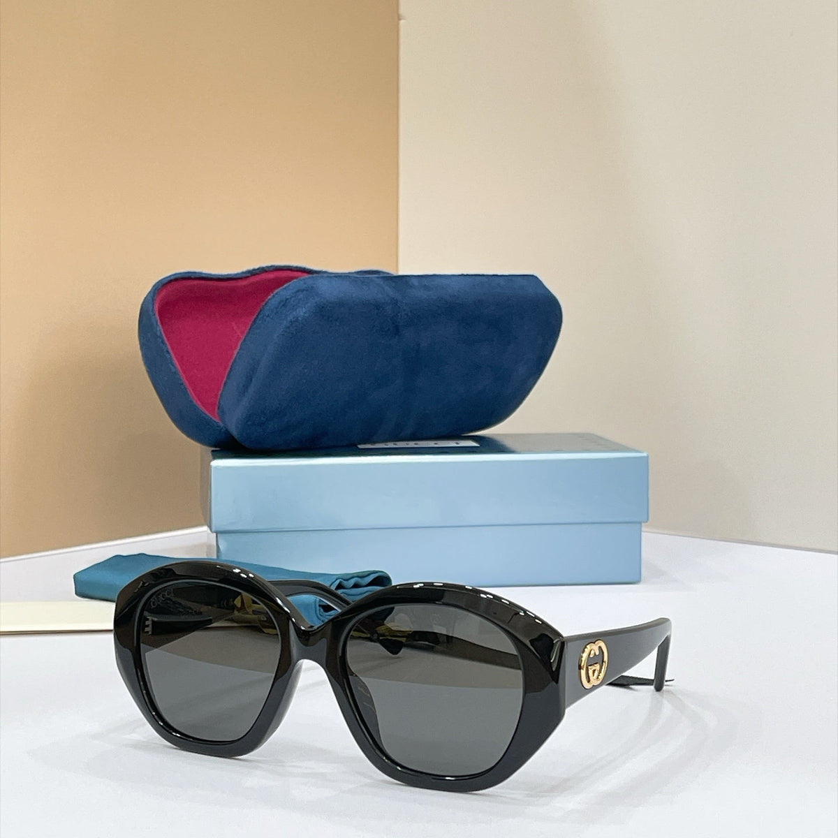Gucci GG2200S Sunglasses