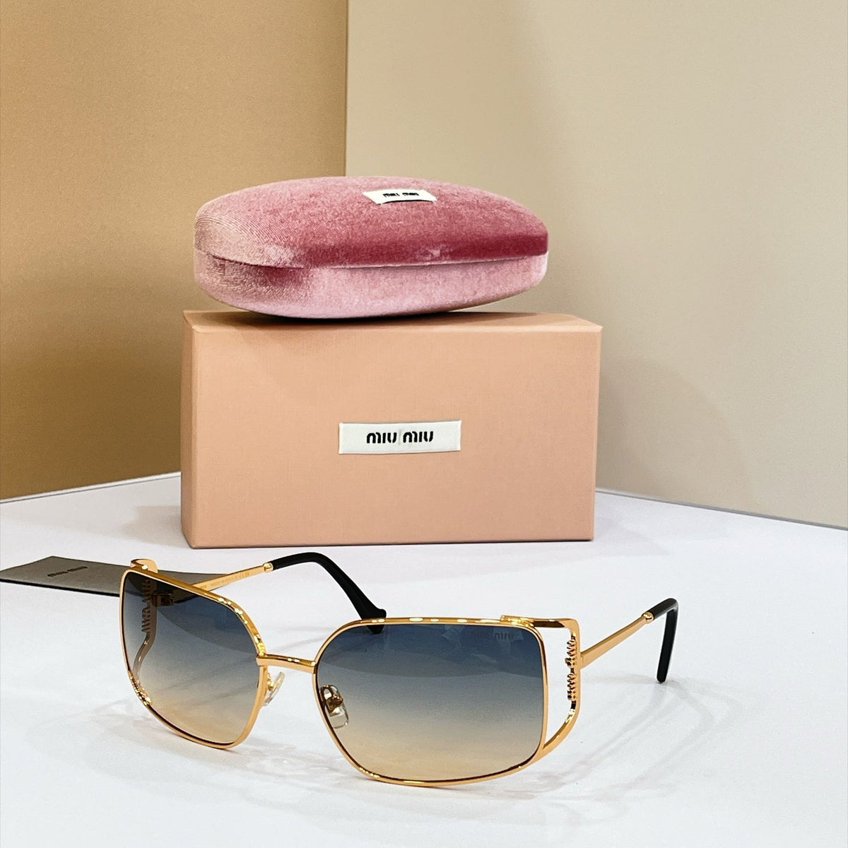 Miu Miu MU 147AV Sunglasses