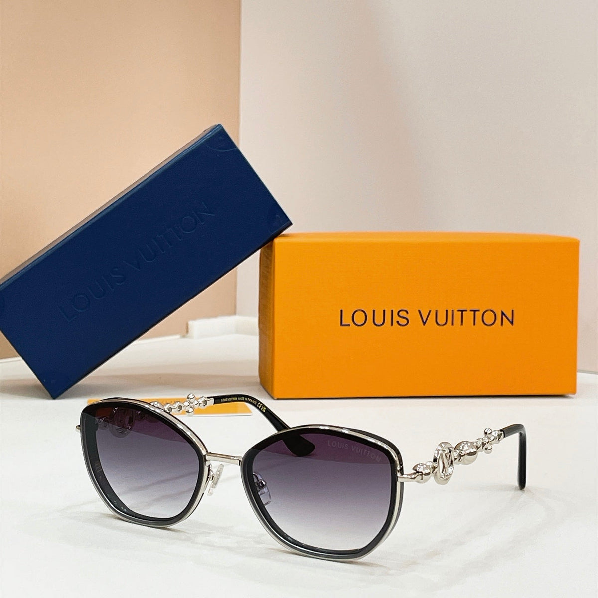 Louis Vuitton Z7533U Sunglasses